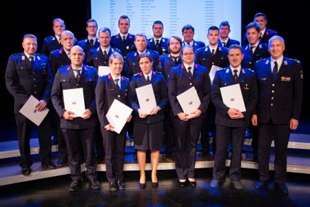 Slavnostna podelitev listin o napredovanju v čine gasilski častnik, višji gasilski častnik in visoki gasilski častnik (32)